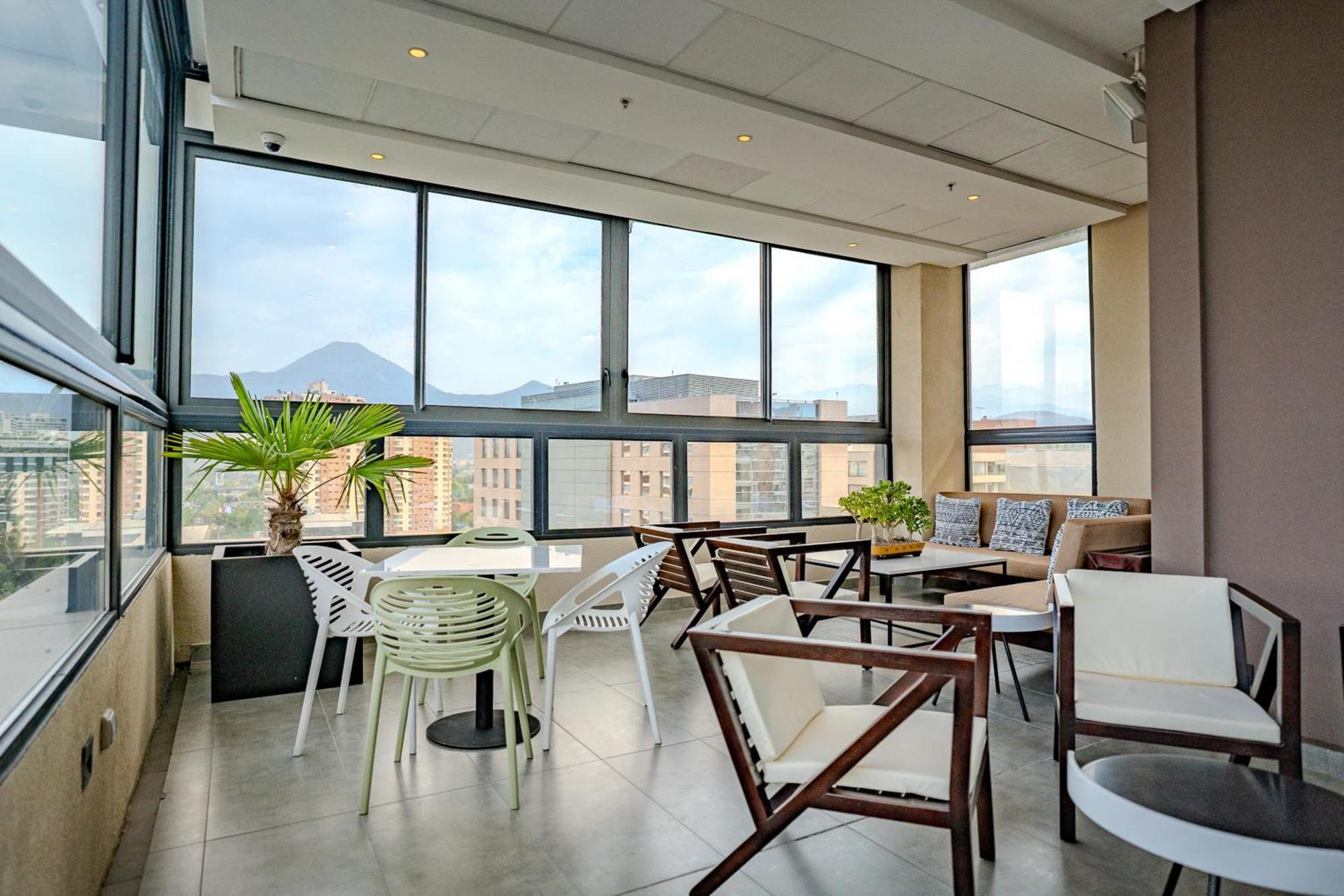 Hampton By Hilton Santiago Las Condes Buitenkant foto